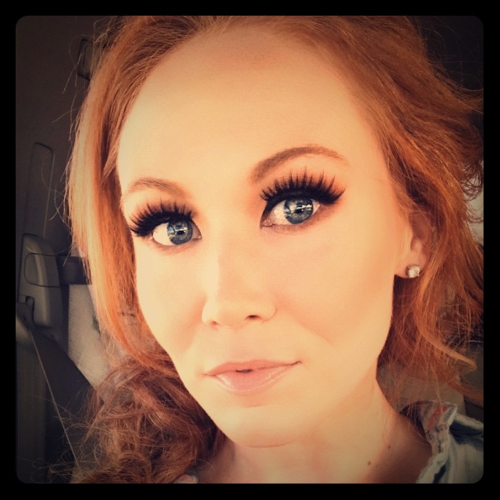 Meet your Posher, Leanna joy